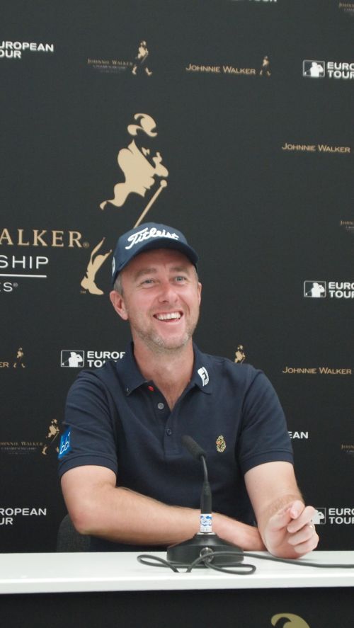Mark Foster shoots 66 on day one of 2011 J W C (red)