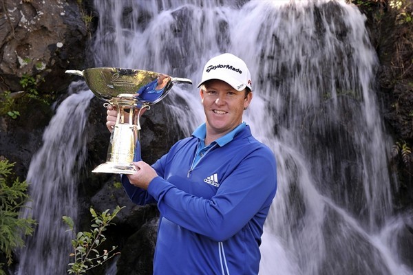 Marcus Fraser with 2010 Ballantine's Championship trophy