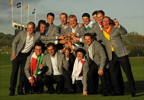 The Europe Ruder Cup team pose for pictu