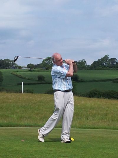 Archbishop Dr. Barry Morgan (red)