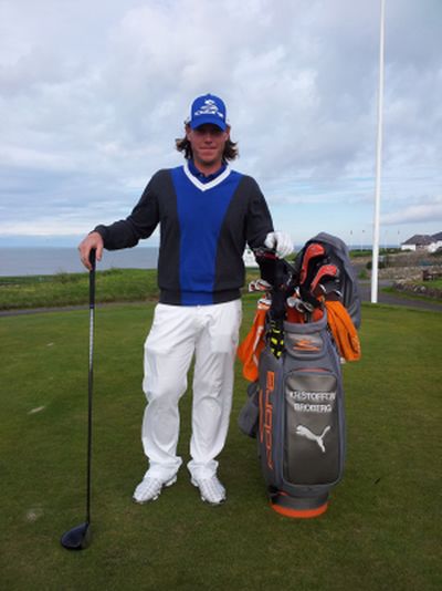 Kriss Broberg at Crail (red)