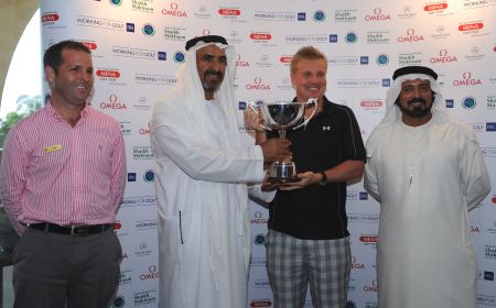 Ross McGowan wins 2012 Abu Dhabi Open (red)