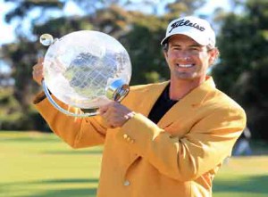 Adam Scott with 2012 Australian Masters trophy.
