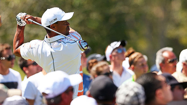 Tiger Woods on route to a PGA Tour best of 17 birdies over the opening 36-holes of the WGC - Cadillac Championship.  (Photo - www.pgatour.com)