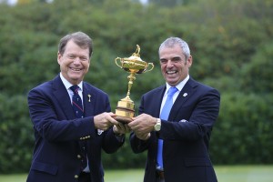 Tom Watson and Paul McGinley with the Ryder Cup.  (Photo - Stuart Adams/www.golftourimages.com)