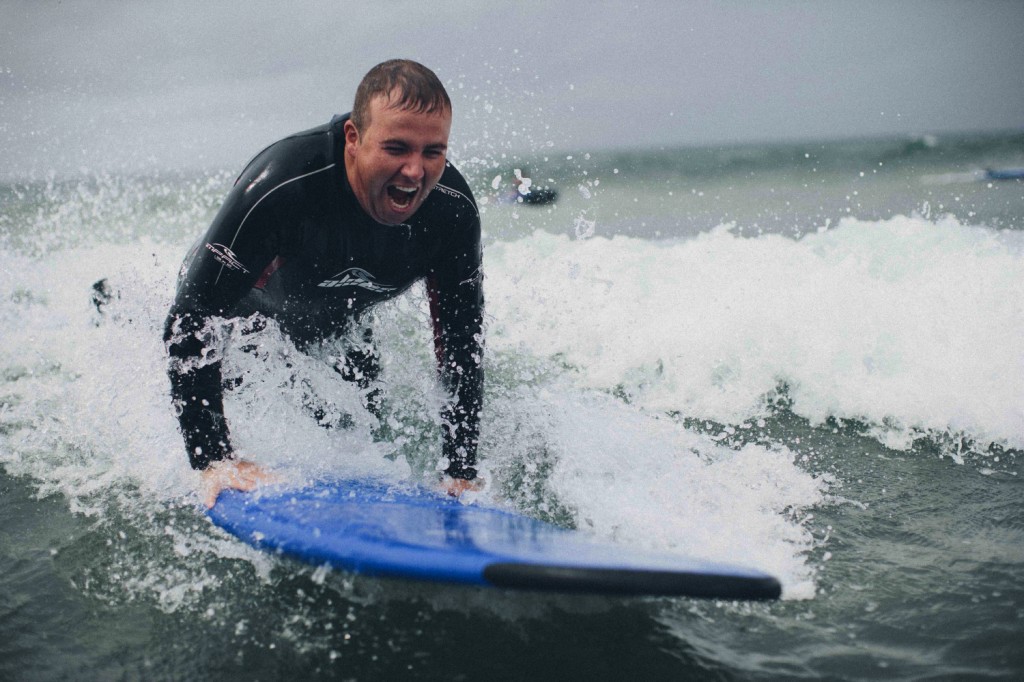 Shante Lowry tries his hand at surfing - picture from his new look website - www.shanelowrygolf.com