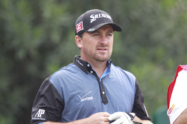 Graeme McDowell shows true sportsmanship in wishing Stephen Gallacher well in this week's Italian Open. (Photo - www.golffile.ie)
