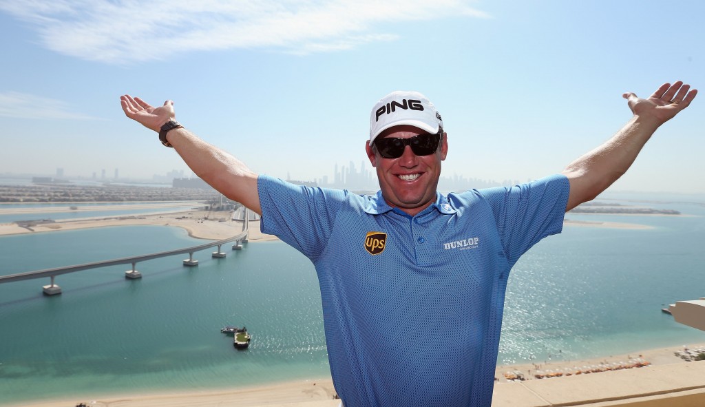 Lee Westwood throws up his arms on the 22nd floor after winning the Atlantis Challenge. (Photo - www.europeantour.com)