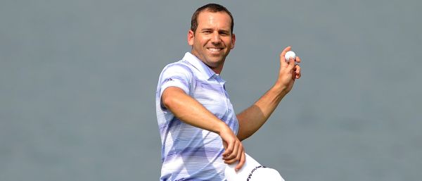 Sergio Garcia aces the eighth hole on route to share of the lead on day two of 2013 Thailand Golf C'ship. (Photo - www.asiantour.com)