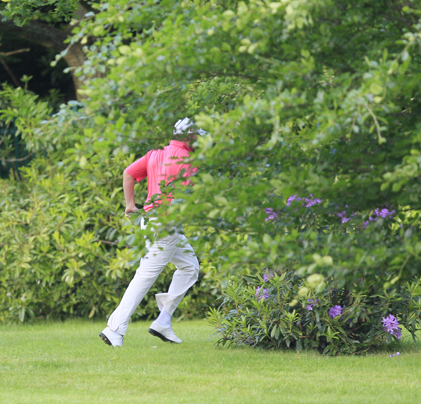 Shane Lowry rushing to the toilet during his third round in the BMW PGA.