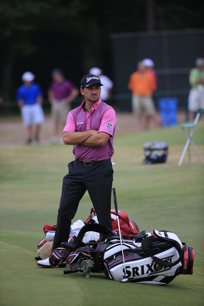 Graeme McDowelll scores a first round advantage of good friend and fellow U.S. Open winner Rory McIlroy. (Photo - Eoin Clarke/www.golffile.ie)