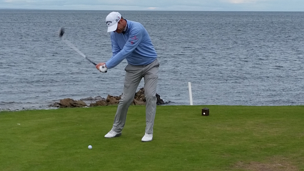 Marc Warren hitting off the 15th