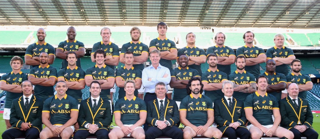 Ernie Els shows his love of South African sport and seen here proudly sitting with the mighty Springboks.