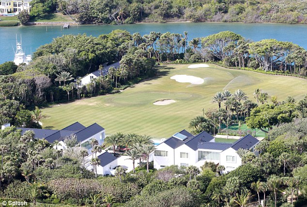 Greg Norman 'shocked' at Tiger Woods poor short game despite the extent of his backyard practice facilities.