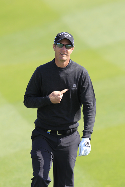 Nicolas COLSAERTS showing off a new Doha GC pullover he bought to wrap up against the cold winds here in Doha. (Picture Eoin Clarke, www.golffile.ie:)