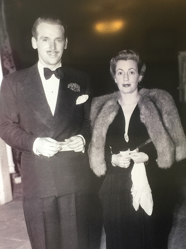 Douglas Fairbanks and his wife attending British Relief outing, Paramount Theatrer. Jan 1941.