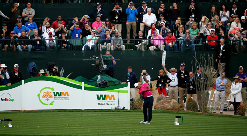 Tiger Woods hitting off the 16th Day 1 2015 Phoenix Open