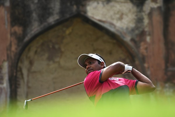 SSP Chawrasia leads by two heading to the final round of the Hero Indian Open. (Photo - www.europeantour.com)