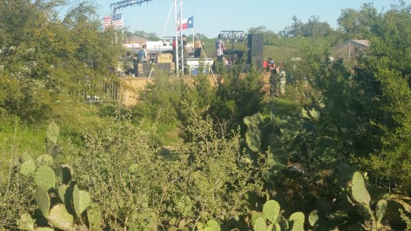 A real Texas setting for the E 7 band to rock Valero Texas Open fans.