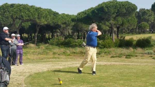 George Morris tees off from the 1st at the Oictavos Dunes course.