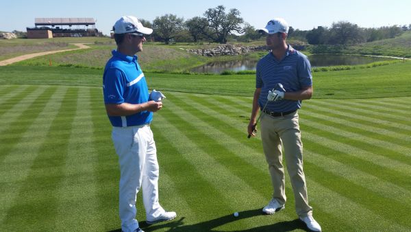 Marc Warren chatting with American Harris English about the new Callaway lob-wedge. (Photo - www.golfbytourmiss.com)