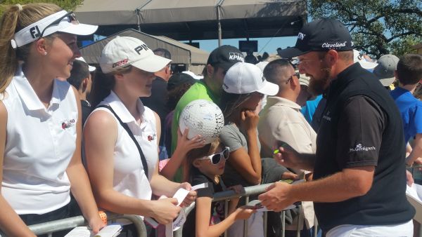 Shane Lowry signs autographs after his final round and is now bound for a maiden Masters. (Photo - www.golfbytourmiss.com)