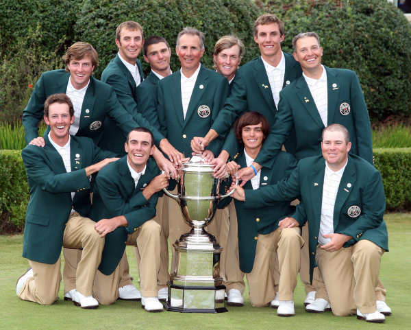 The victorious 2007 USA Walker Cup team - Chris Kirk (far left back row)