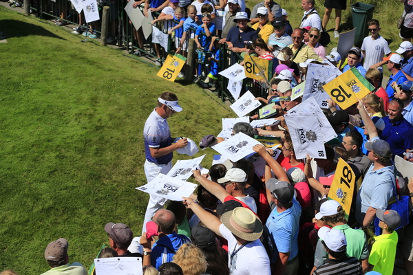 Ian Poulter (ENG) surrounded by a sea of autograph hunters on the range during Tuesday's Practice Day of the 97th US PGA Championship 2015 held at Whistling Straits, Mosel, Kohler, Wisconsin, United States of America. 11/08/2015. Picture Eoin Clarke, www.golffile.ie