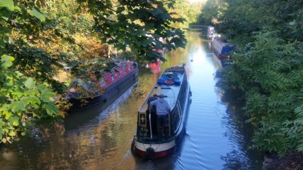 A barge adds additional colour to this autumn setting on the Union Canal at Peartree Bridge