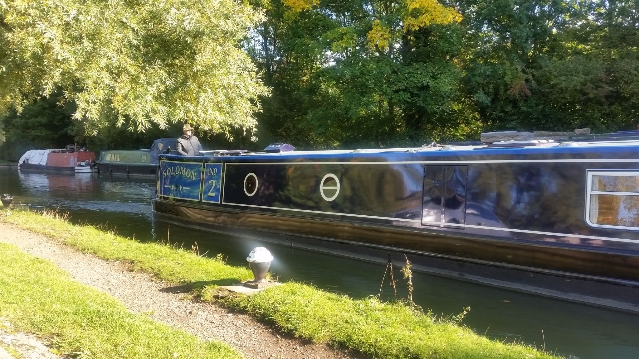 The 'Solomon' plys the Union Canal