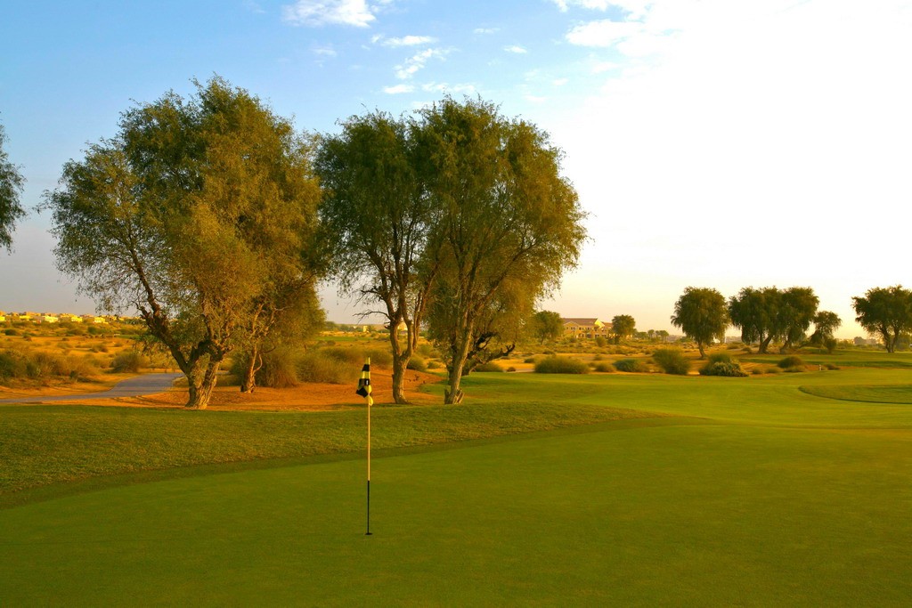 The 10th hole at Arabian Ranches Golf Club