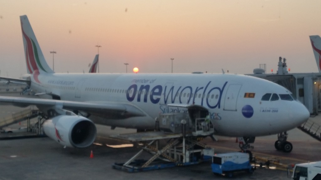 Sun sets over my Sri Lankan flight to Abu Dhabi.