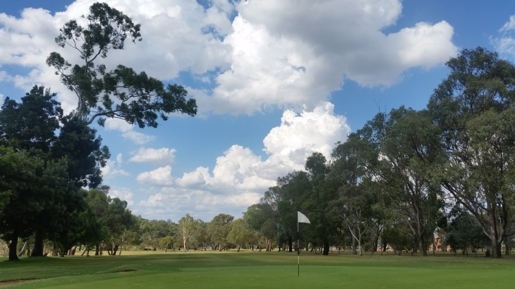 The 12th hole at Bathrust GC.