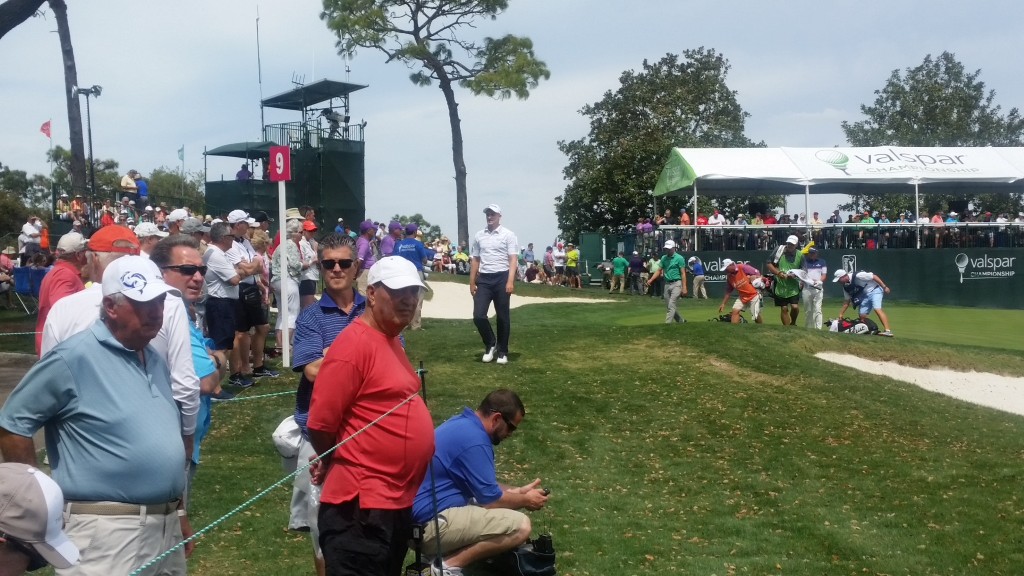 Russell Knox heads to the scorer's hut.