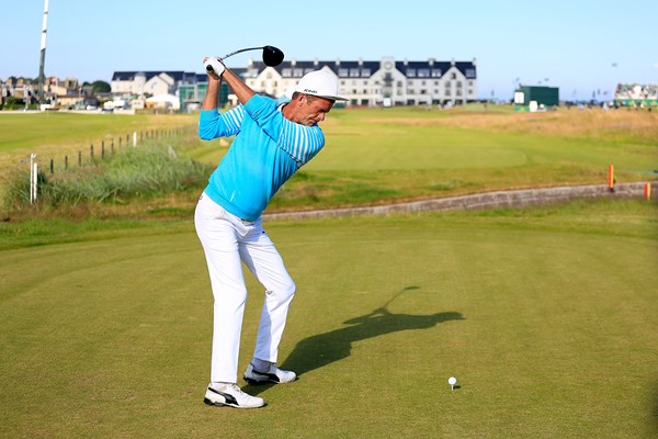 Sweden's Jesper Parnevik on targer to make it three Swedish wins in three weeks in Scotland. (Photo - www.europeantour.com)