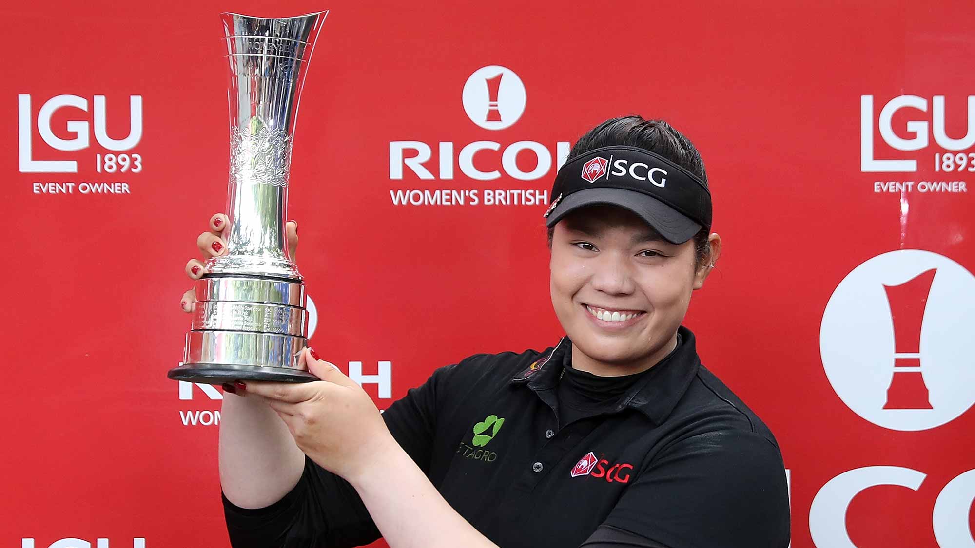 A first in Thailand golf - Ariya Jutanugarn captures first Major At RICOH Women's British Open. (Photo - www.lpga.com)