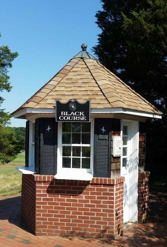 The starter's hut at Bethpage Park Black Course.