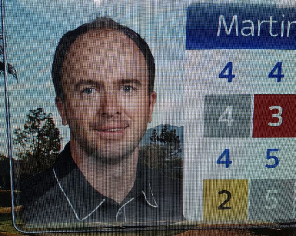 Martin Laird eagles a 10th hole for a second day running and in his first event of a 10th year in the pro ranks.