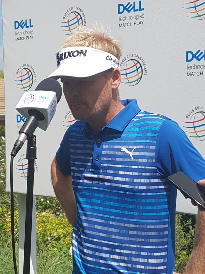 Soren Kjeldsen - Even the microphone bigger than the Dane.
