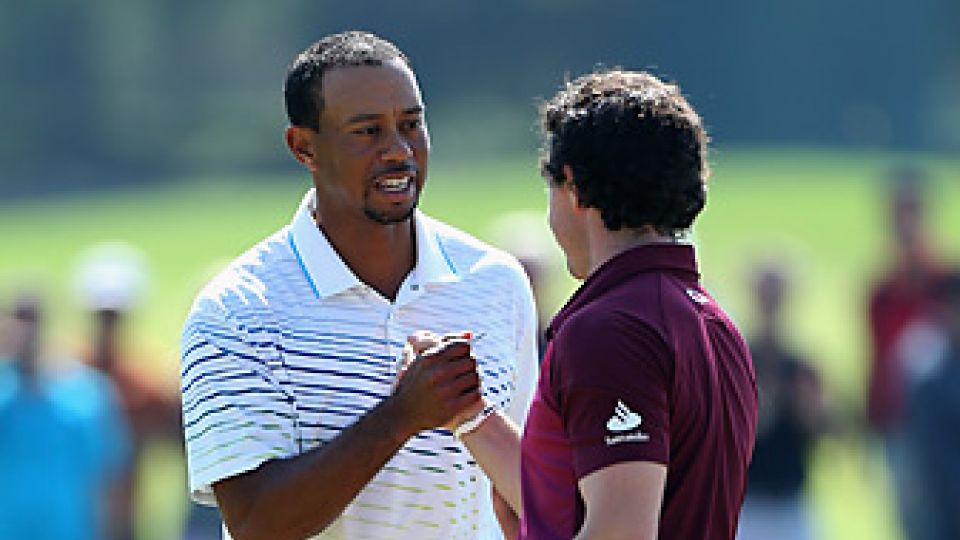 Rory McIlroy beats Tiger Woods by 6 shots in 2012 Turkish Airlines World Golf Final.